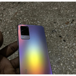 Vivo V21 128 GB