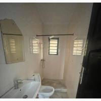 2bdrm Block of Flats in Phase One for rent