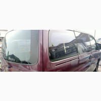 Hyundai Starex 2004 Red