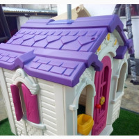 White Fairy Plastic Playhouse