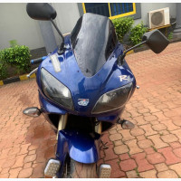 Yamaha R1 2002 Blue