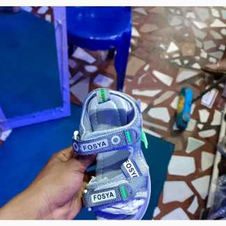 Kids Unisex Sandals - Brand New
