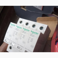 40ka Surge Protector 4pole Schneider