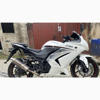 Kawasaki EX250 2012 White