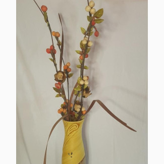 Wooden Flower Vase and Dry Flowers - Perfect for Your Home Decor