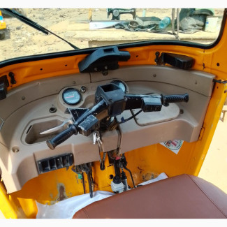 Bajaj RE 2022 Yellow
