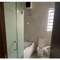 5bdrm Duplex in Magodo Phase 2 for sale