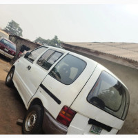 Nissan Serena 2000 White