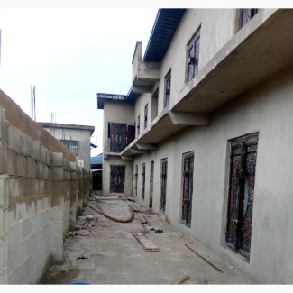 Spacious Shopping Complex for Rent
