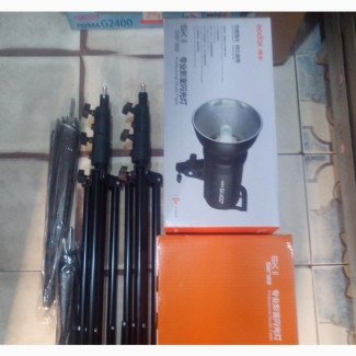 Godox Sk400 II Studio Flash Kit
