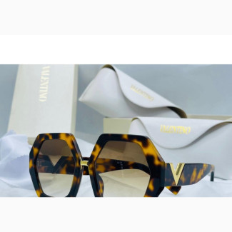 VALENTINO Luxury Women’S Sunglasses