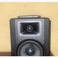 BX5 Studio Speaker
