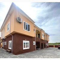 2bdrm Block of Flats in In An Estate, Life C for rent