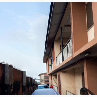 10bdrm Block of Flats in Alabebe, Iwo Road for sale