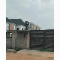 An Uncompleted Building on a Full Plot of Land 60/120