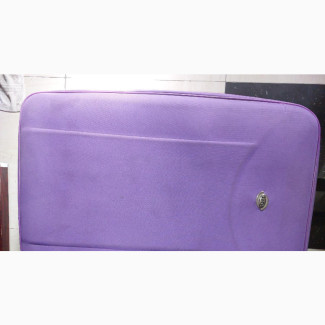 32 Travel Box/Luggage, Purple, Zip Closure