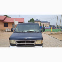 Ford E350 2005 Black