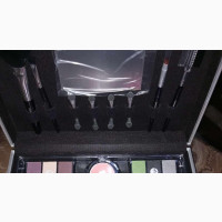 Barcelona With Love Makeup Box