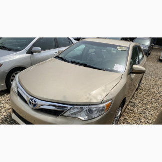 Toyota Camry 2013 Gold