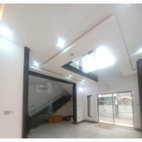 6bdrm Duplex in Gra Phase 2, Magodo for rent