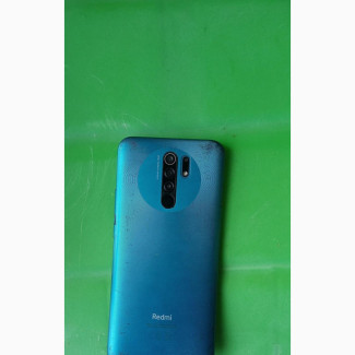 Xiaomi Redmi 9 64 GB Blue - Used with Cracked Screen