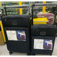M a High Quality Material Traveling Bags (Set of 2)