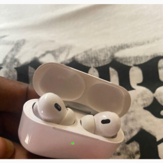Used_ Apple Airpods Pro 2