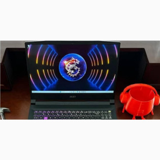 New Laptop MSI Stealth 17 Studio A13vi-012us 16GB Intel Core I7 SSD 1T