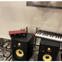Studio Equipment KRK Speaker With Focusrite Bundle