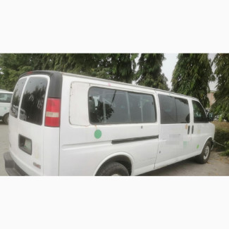 GMC Savana 2007 White