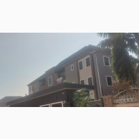 6 Units of 3 Bedrooms With Studio Apartment for Lease