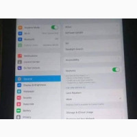Apple iPad 2 Wi-Fi 64 GB Gray