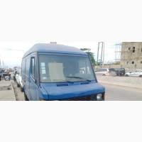 Mercedes-Benz Sprinter 2000 Blue