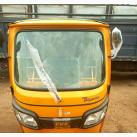 New TVS King Deluxe Plus iTouch Start 2024 Yellow