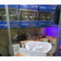 Original Used Airpod Pro 2 Neat as New