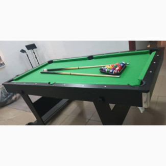6ft Pool Table With Accessories