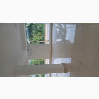 Spacious Showroom on Prime Location