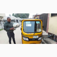 TVS King Cargo 2022 Orange