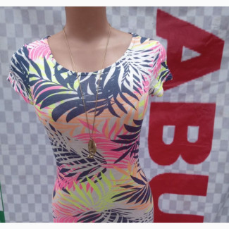 Short Hand Beautiful Body Con Gown