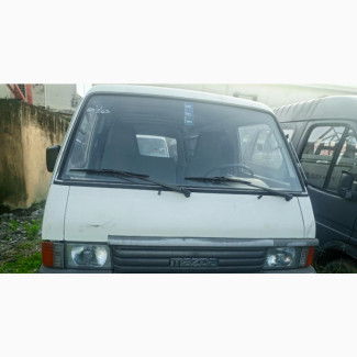 Mazda E2000 1997 White