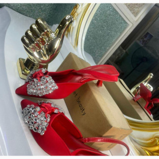 Classic Ladies Shoes