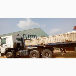 Howo 10 Tyre Trailer Head and Body