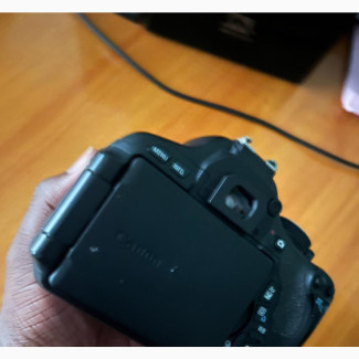 Canon EOS 600D - Almost New DSLR Camera