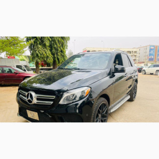 Mercedes-Benz GLE-Class GLE 350d 4MATIC 2017 Beige