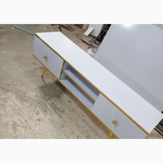 Available New TV Stand With Drawers