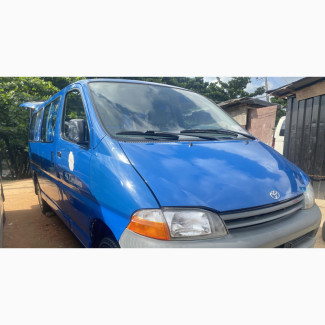 Toyota HiAce 2006