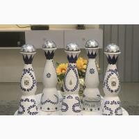 Empty Black Azul Bottle With Pack