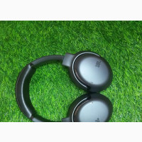 JBL Tour One Headset