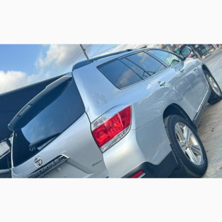Toyota Highlander 2013 Silver