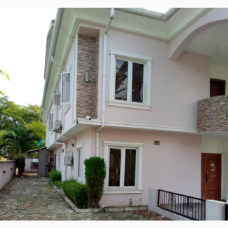5bdrm Duplex in Carltongate Estate, Lekki for rent
